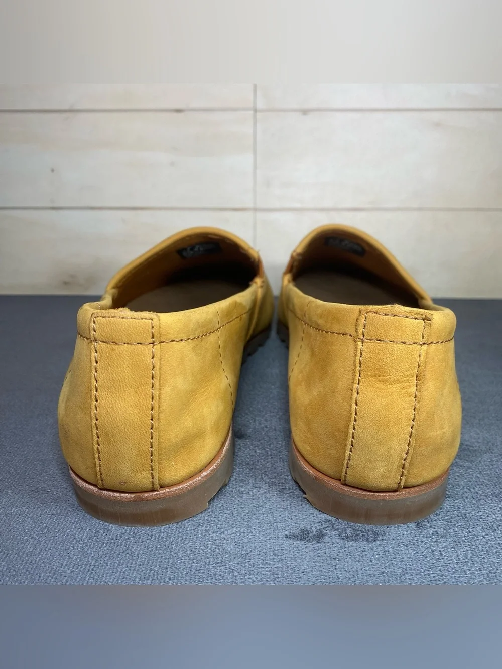 LL Bean Slip-Ons Women's Size 7.5 Shoes Mustard Yellow Brown Nubuck Leather